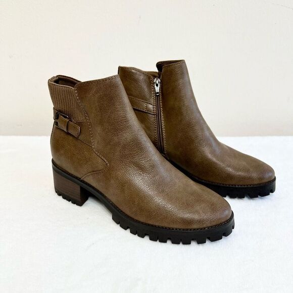 BareTraps Shoes - BareTrap Kemper Lug Sole Brown Ankle Booties Boots 8.5 Women NEW